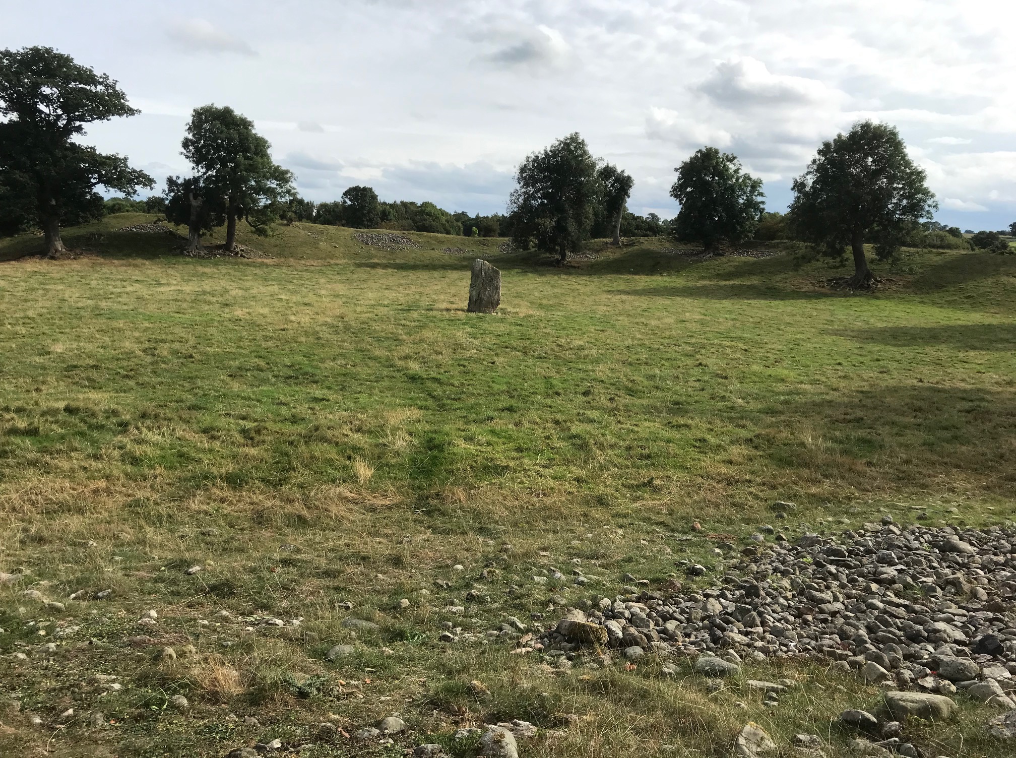 Standing Stone | Ynys Prydein - the British Mysteries